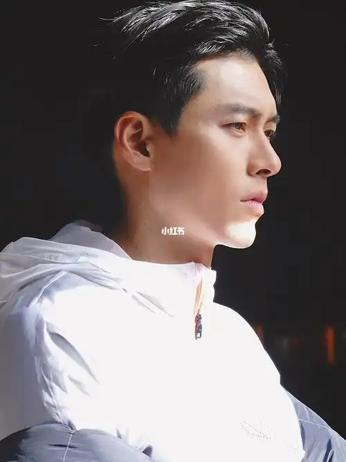 玄彬9999侧颜鲨_玄彬_娱乐_明星娱乐资讯