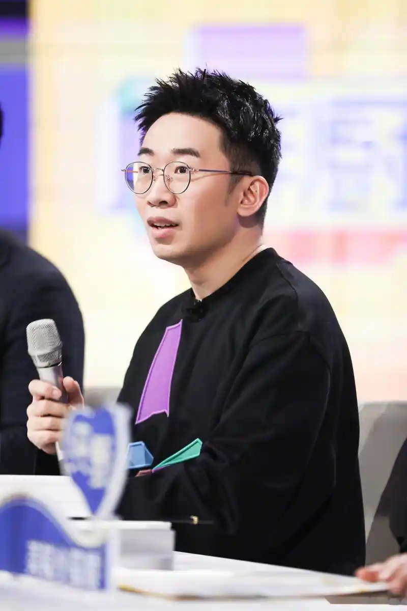 鲜厨100#今天,我是爱吃更懂吃的鲜厨推荐官杨迪.