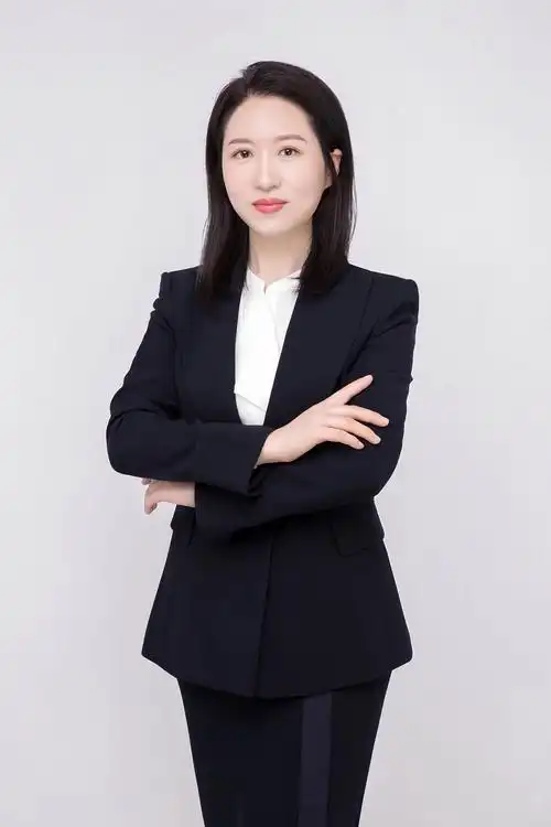 瓦房店职场形象照多人团体职业照 
#瓦房店海马体天真蓝同款形象