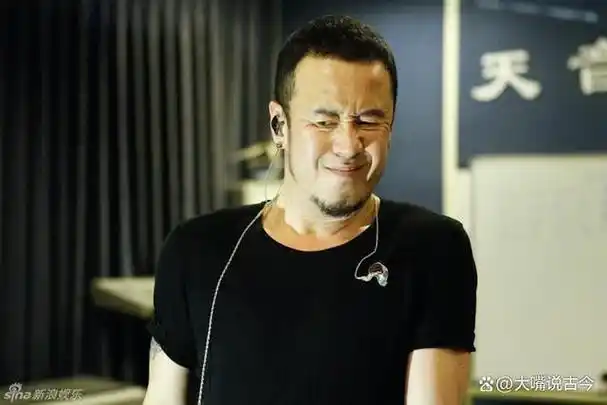 杨坤终于为他的狂妄付出了应有的代价