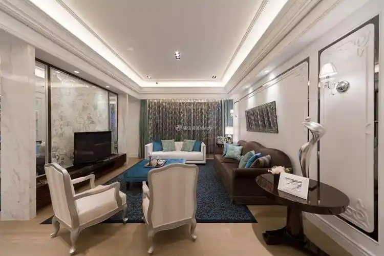现代风格客厅二级吊顶装潢设计图