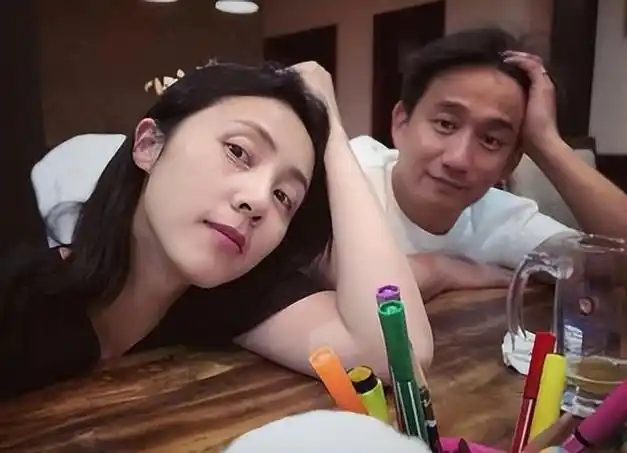 黄磊孙莉因"师生恋"不被认可,相恋五年遭遇情感危机,现状如何