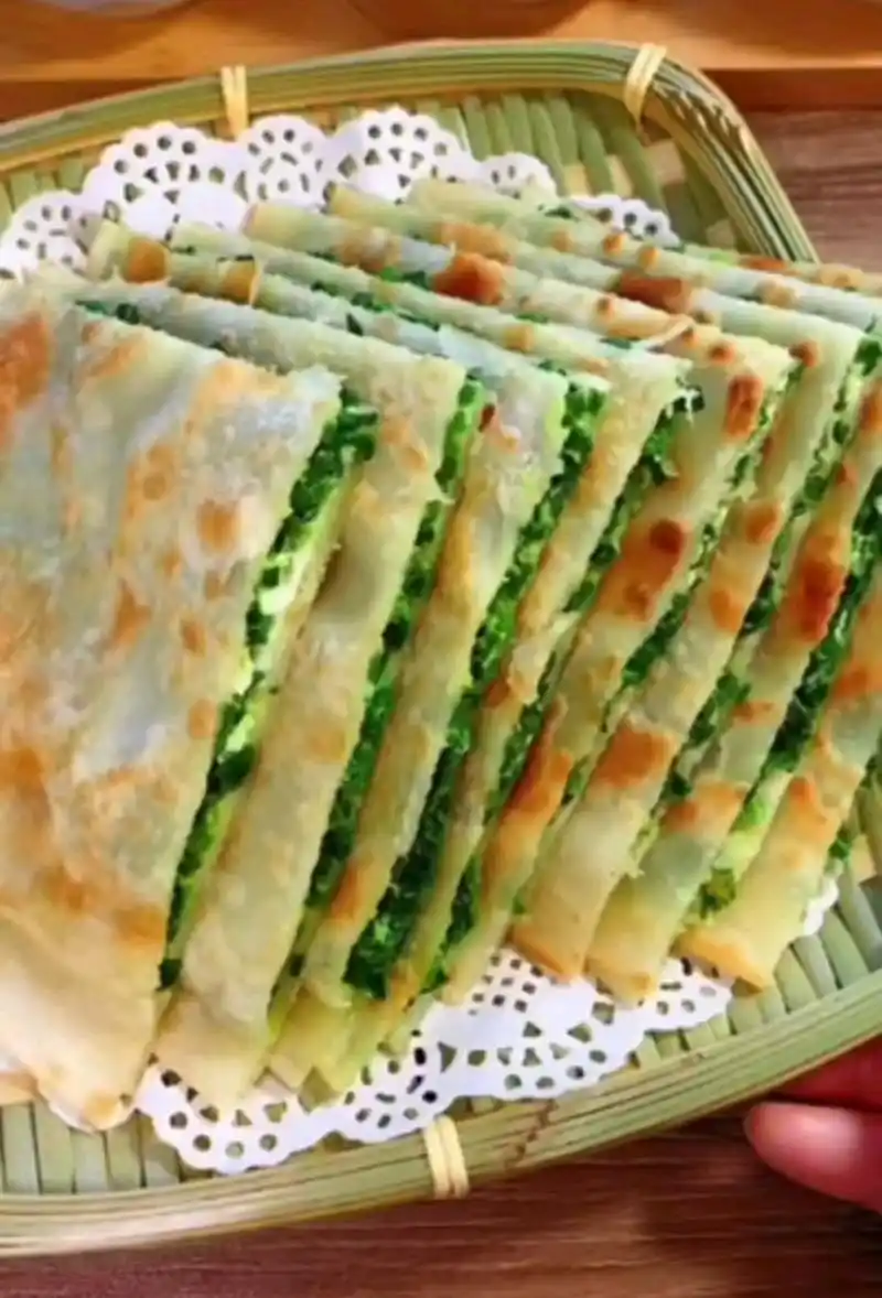 韭菜饼这样做,非常好吃