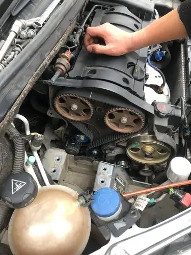 【图】更换正时三件套_标致307论坛_汽车之家论坛