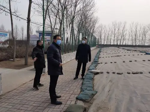 为有效防控新型冠状病毒,南和县住建局继续加大疫情防控力度