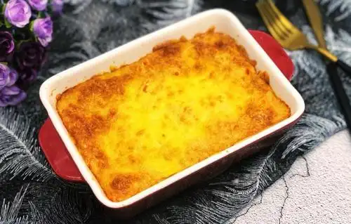 拉丝美味的奶香芝士焗红薯口感香甜是你拒绝不了的美食诱惑