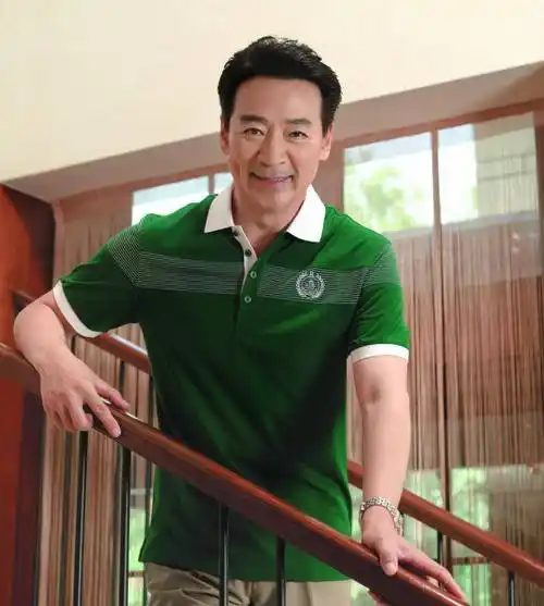 寇振海:年过半百喜得麟儿,尽管岳母比自己小,给她尽孝也坦然