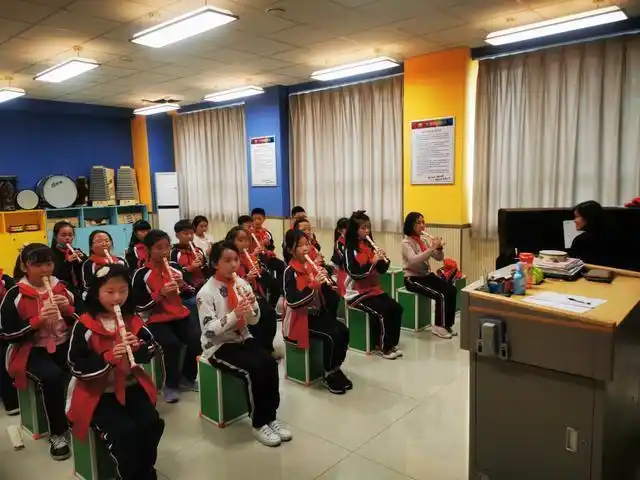 讲述西安好课堂自己的故事(44)莲湖区远东二小这样讲