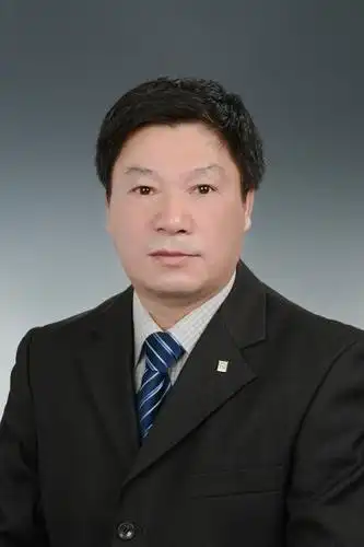 公共部门危机管理以及中国社会与中国管理等个人简介周建国,男,20