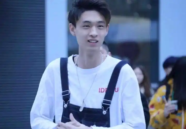 秦霄贤 - 堆糖,美图壁纸兴趣社区