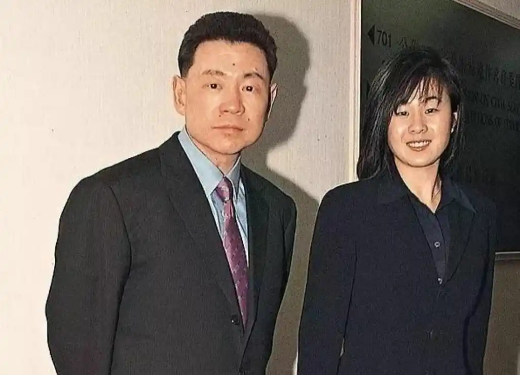 猎女无数的刘銮雄也有被狙击的时候?出来混,总是要还的