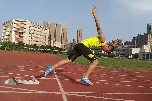 1000米跑每圈时间分配原则