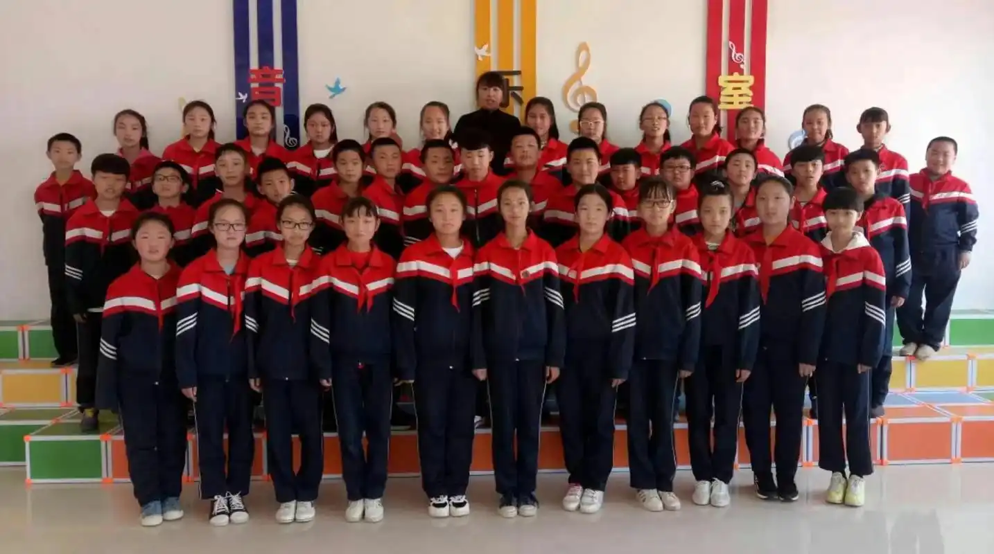 还记得这首《不老的老师》吗?