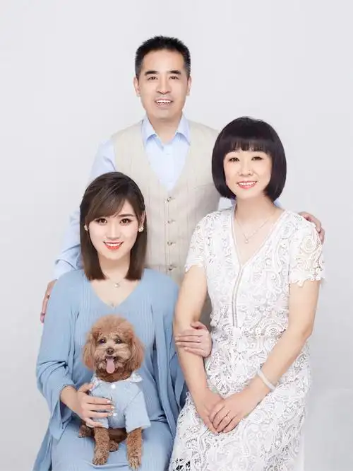 海马体全家福带狗狗拍超有氛围感