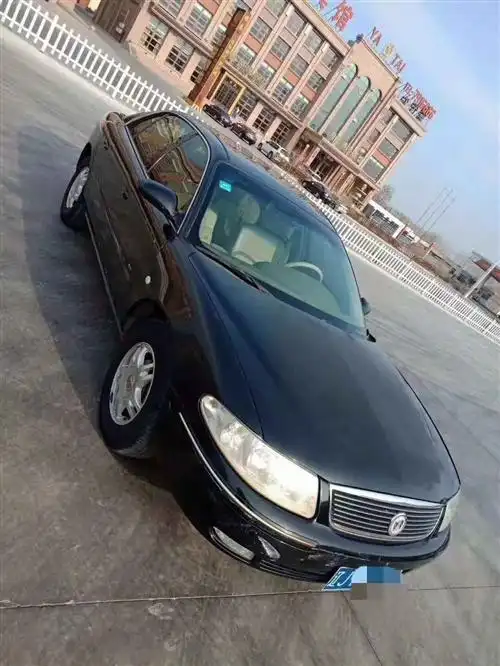 04年大别克 ,多功能方向盘, 真皮座椅 ,自动挡 一万二 ,有手续能过户