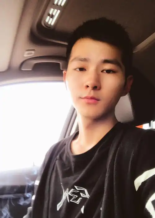 男人应如何自拍