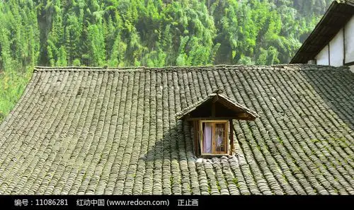 赤水大同古镇青瓦房顶天窗