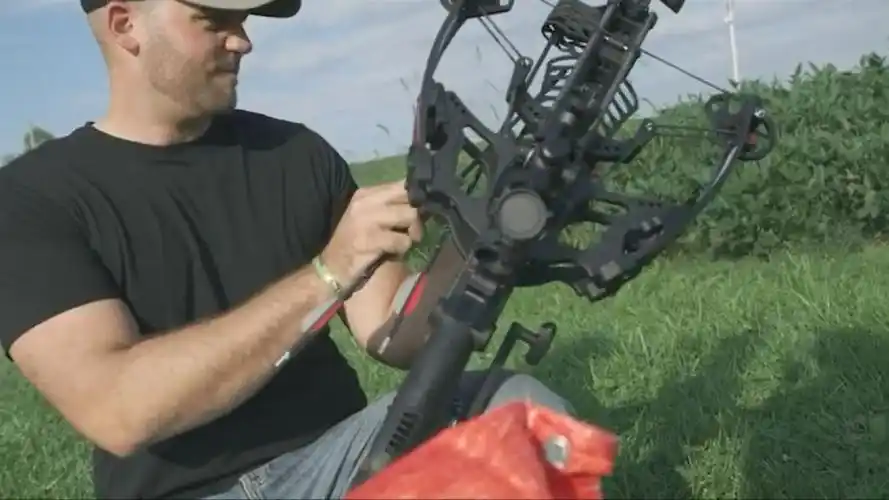 国外合法拍摄反向复合弩天魄十字弩阿斯顿暴龙s4本能405反向弩户外