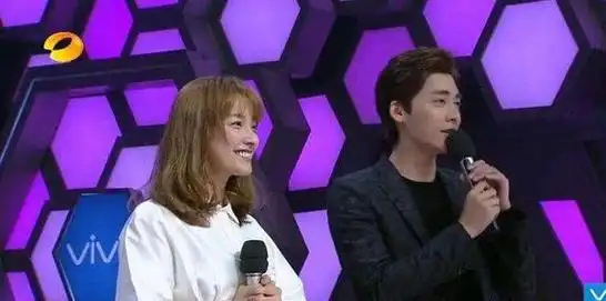 李易峰生冷回应"易昕恋",凸显出吴昕作为被凌辱女性的