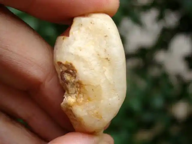 2g原石 保真包天然!,拍品信息,网上拍卖,拍卖图片,拍卖网,拍卖网站