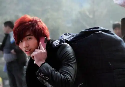 十几年了,当年的"杀马特"们,你们融入城市了吗?过得还好吗?