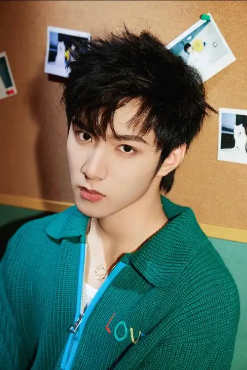 c位图真的巨巨巨可爱#刘耀文叁重楼暨出道四周年演唱会#@时代少年团