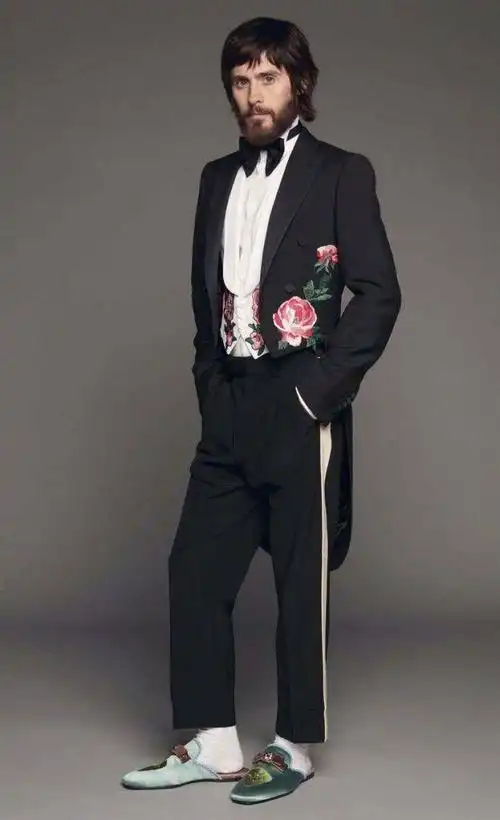 穿出中国风的杰瑞德·莱托