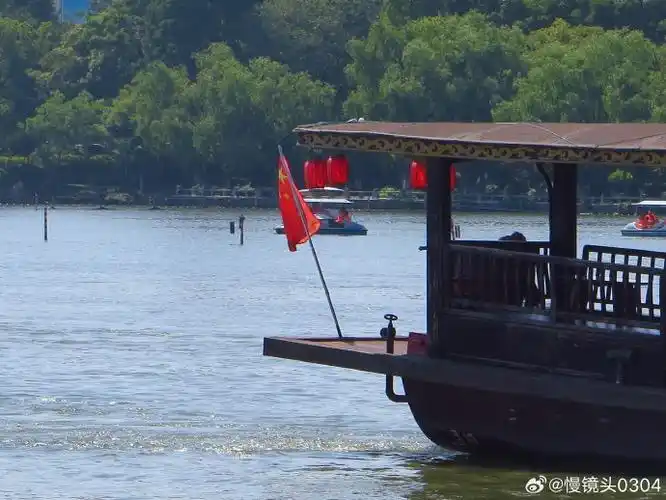 嘉兴市-南湖区##嘉兴学院越秀集市##南湖红船##真真
