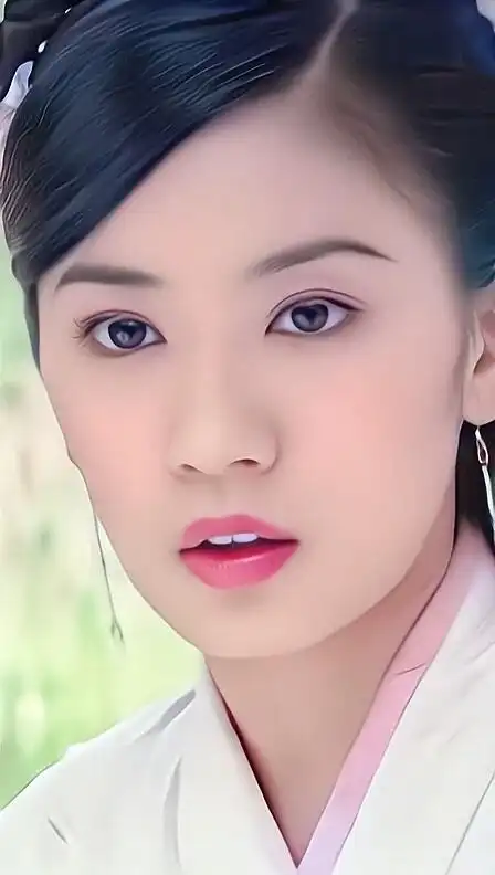 苏有朋版《倚天屠龙记》里的"赵敏"贾静雯,真的挺有气质