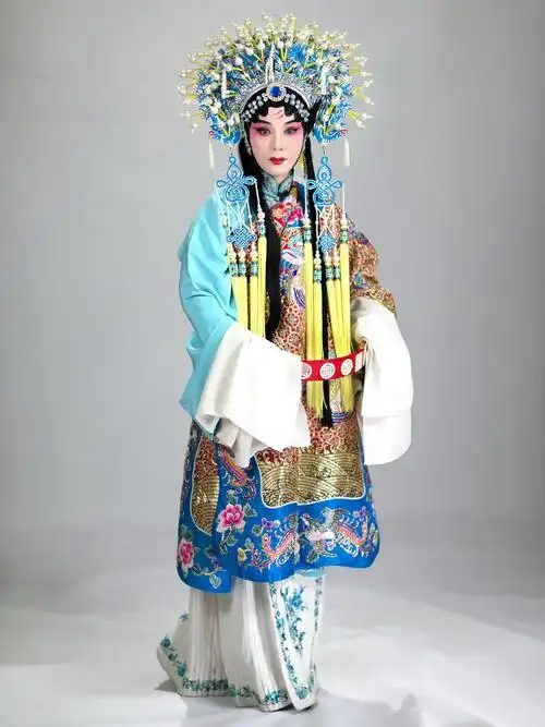 吴素真,河南豫剧院青年团主演.