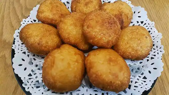 孩子喜欢的糖油糕,个个空心酥到掉渣,一口一口吃到停不下来