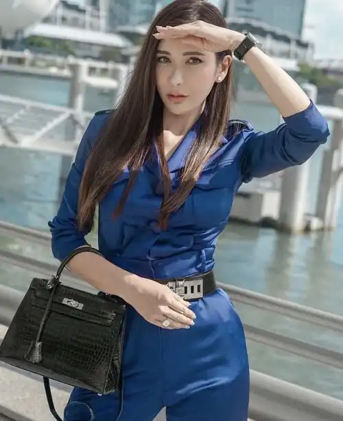 新加坡第一名媛 蔡欣颖jamie chua 拥有全球最多爱马仕包包