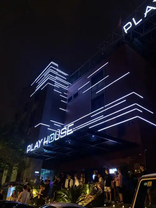 打卡成都夜店playhouse
