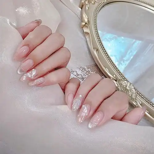 美甲帮 - 美甲图片2022新款式,简单美甲图片大全,美甲款式美甲教程