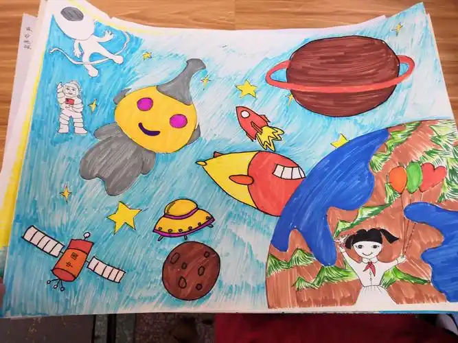 东升152班科技节科幻画