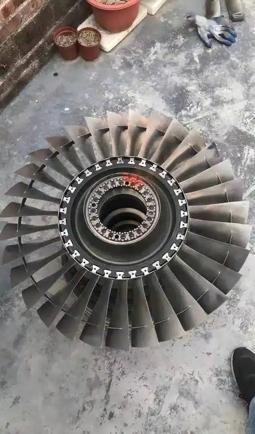 引擎组件适合培训展示及收藏v2500发动机6级压气机轮盘叶片套装组合