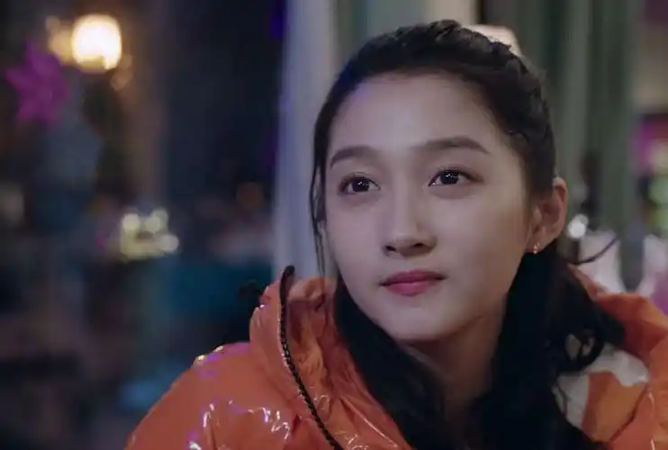 什刹海被赞关晓彤本色出演北京妞与吴磊一见钟情组cp