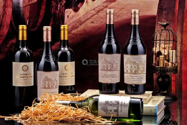 侯伯王古堡全家福套装2009年份