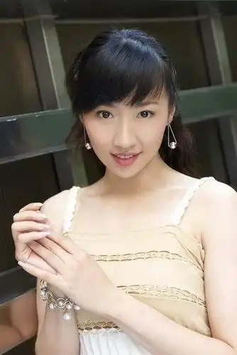 陈一嘉 yijia chen的图片