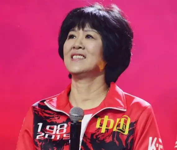 从当运动员到两度中国女排教练郎平给我们太多欢乐