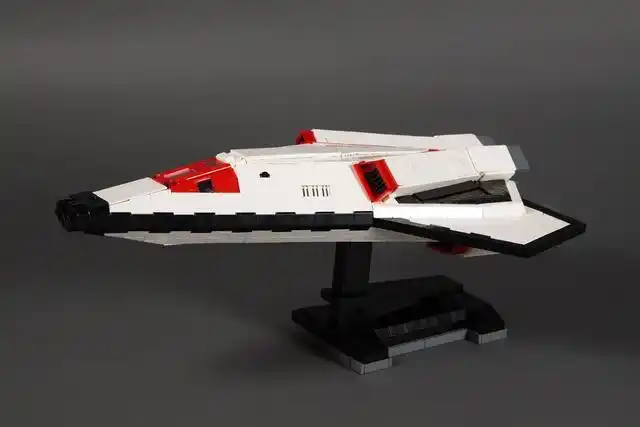 乐高moc作品欣赏:宇宙飞船