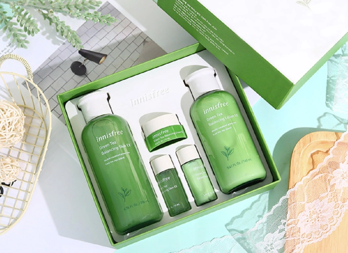 韩国悦诗风吟绿茶水乳套盒,清爽补水平价又好用