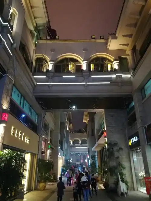 南宁盛天地夜色撩人