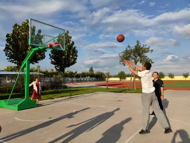 "趣味篮球,欢乐必投"——2020姜庄小学教职工定点投篮比赛活动掠影