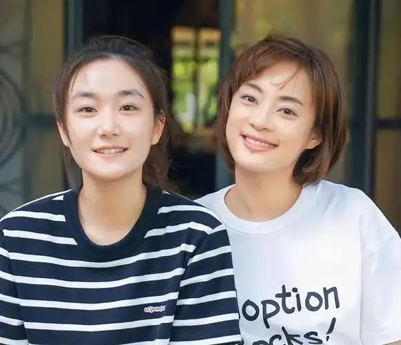 太尴尬了|孙俪|苗苗|程潇|程晨|欧阳娣娣|欧阳娜娜|社交平台_网易订阅