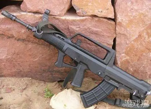 全民突击高仿版暴力枪械95式机枪简介