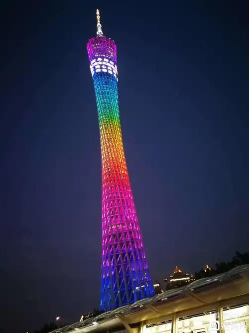 广州塔小蛮腰灯光秀夜景珠江新城