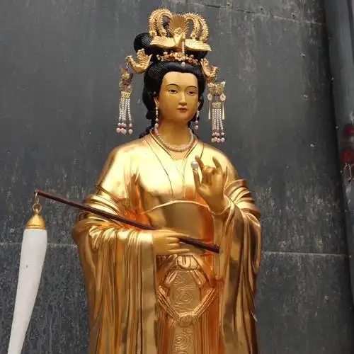 08米碧霞元君站像_彩绘泰山娘娘塑像图片