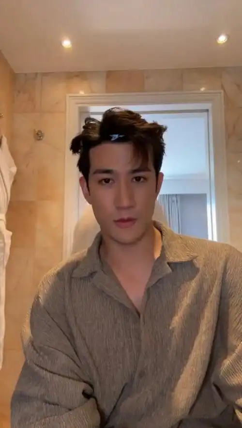 李治廷戛纳直播##李治廷戛纳红毯直播