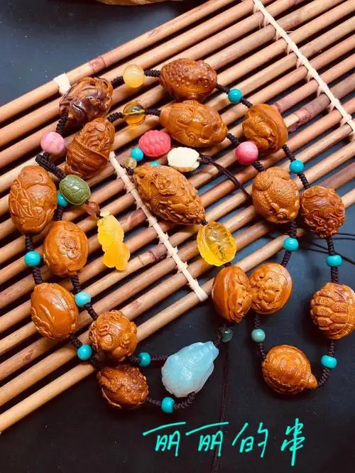 橄榄核  #橄榄核雕  #文玩手串  #diy手工制作 #文玩手持花心思铱颗